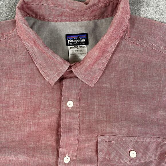 Patagonia Men's XL Pink Button Up Short Sleeve Outdoor - Picture 3 of 10